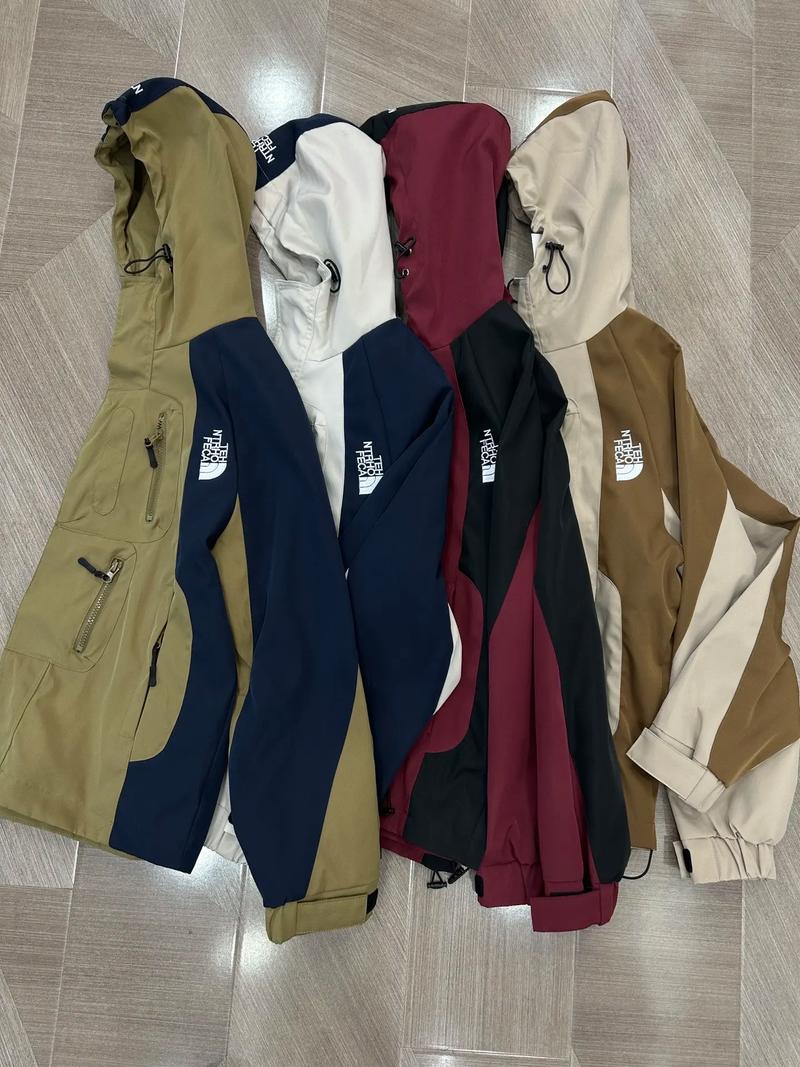 工廠源頭直供，揭秘服裝批發的高效生意經